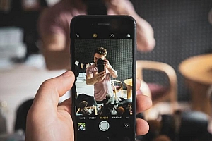 网红老方丈透露二驴没和平台签约,现身外站,涨粉2万,发声感谢