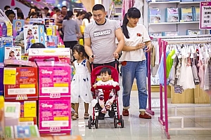 母婴店卖免费奶粉竟然盈利120万(实体店的营销手段)